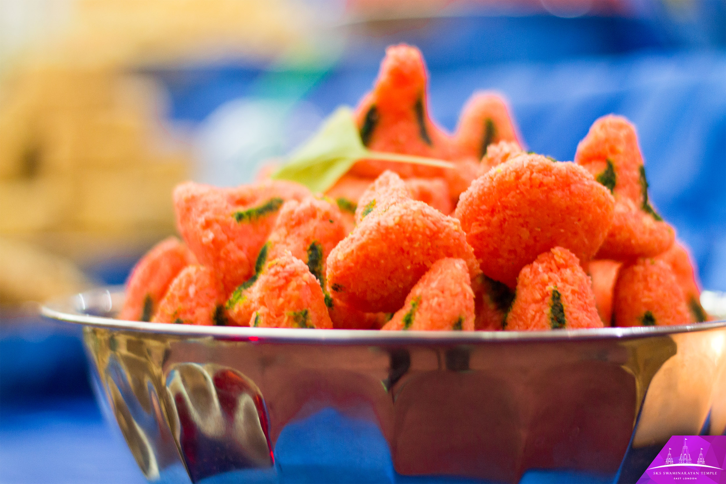 ©1987-2017 SKS Swaminarayan Temple East London